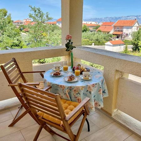 Apartmani Bosiljka Hoek van Holland Ngoại thất bức ảnh