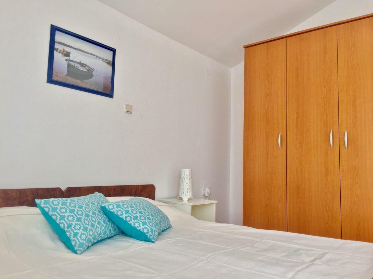 Apartmani Bosiljka Hoek van Holland Ngoại thất bức ảnh